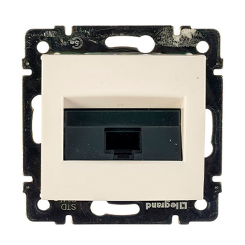 Информационная розетка Legrand Valene RJ45 UTP 5 кат 1 выход б/з белая - Электрика, НВА - Выключатели и розетки - Розетки - . Магазин оборудования для автономного и резервного электропитания Ekosolar.ru в Камышине